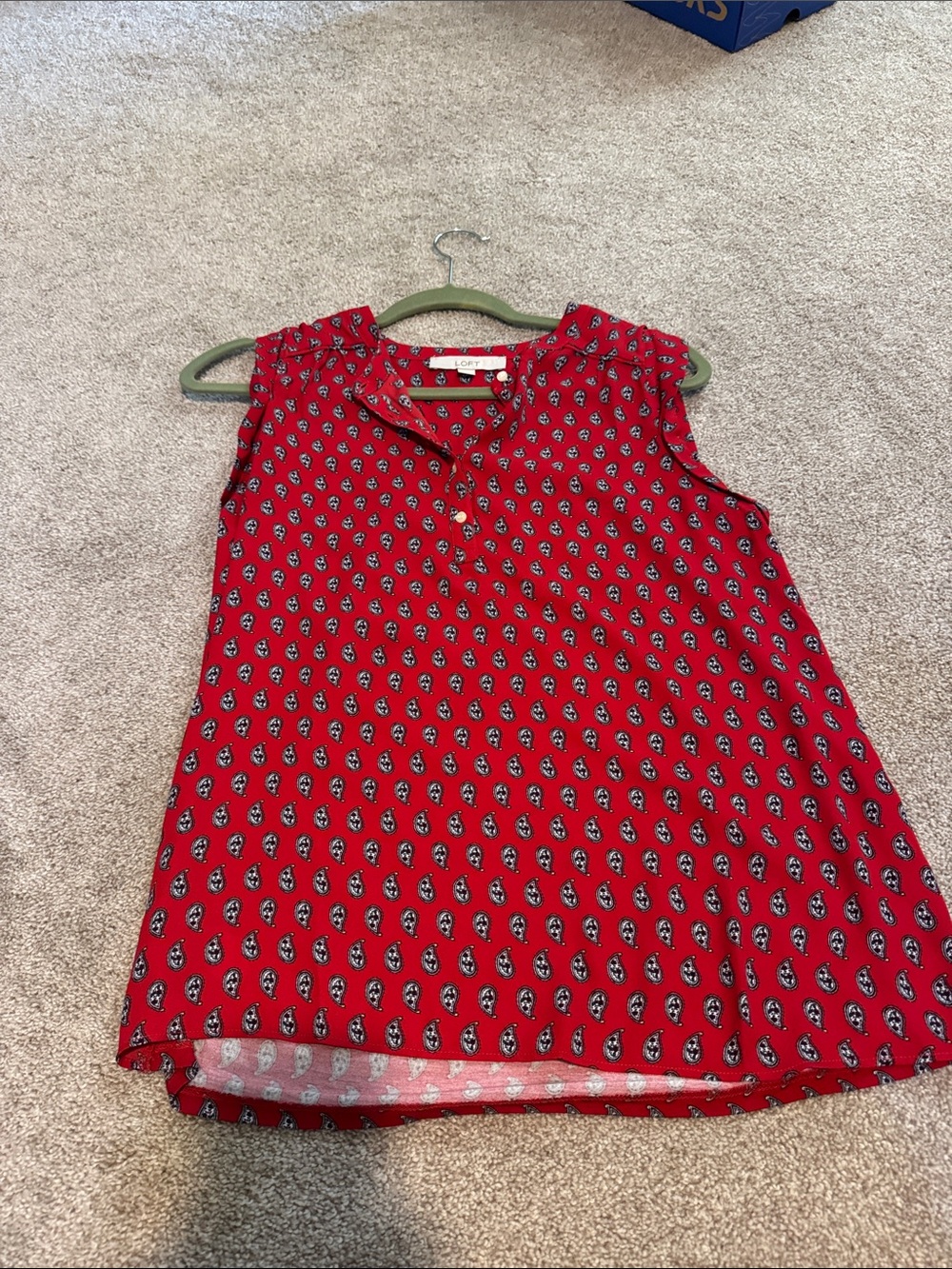 LOFT Red Sleeveless Printed Ruffle Neck Camisole